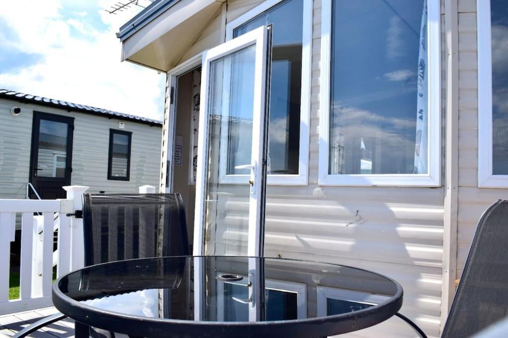 Cosy & Modern Private Seaview Caravan North Seaton Eksteriør bilde